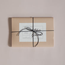 Load image into Gallery viewer, London Letters paper post monthly stationery subscription box UK stationery subscriptions best stationery subscriptions
